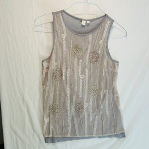 E By Eloise Anthropologie Sleeveless tank Top Layered‎ Lace Embellished Grey XS.